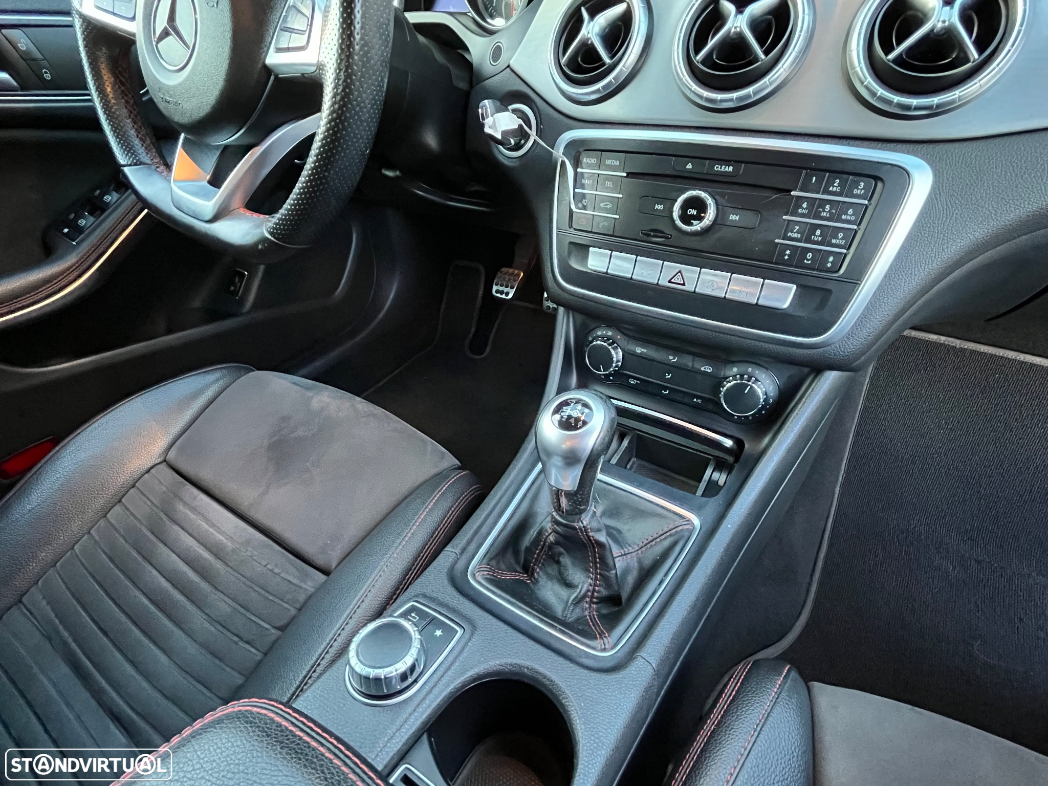 Mercedes-Benz CLA 180 d AMG Line - 9