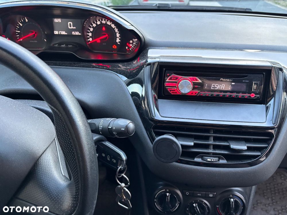 Peugeot 208 1.4 VTi Active - 3
