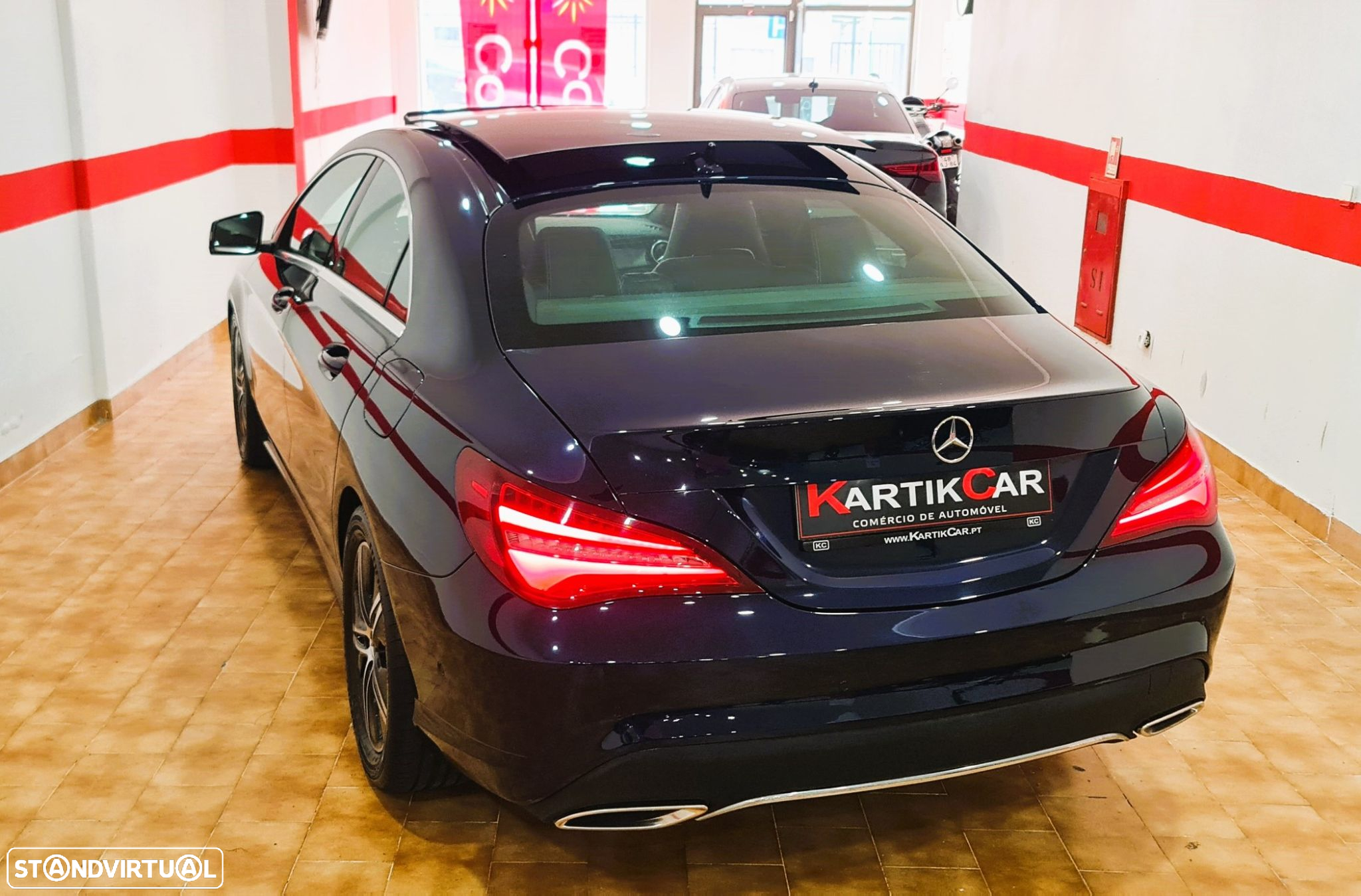 Mercedes-Benz CLA 180 - 8