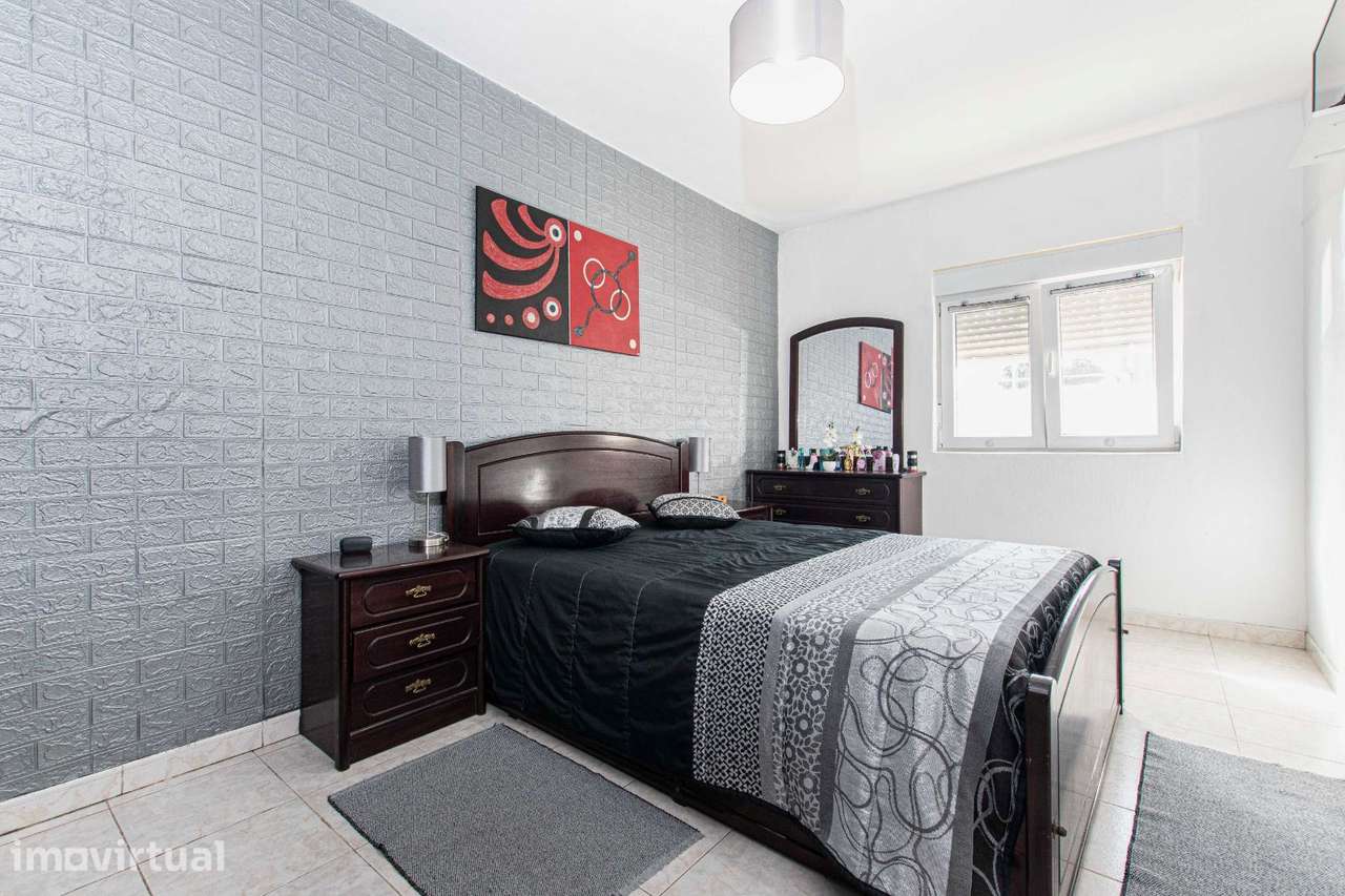 Apartamento T2 Carregado - Grande imagem: 5/18