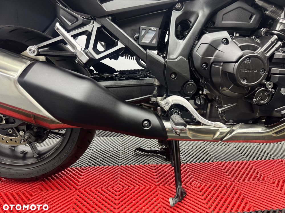 Honda NT - 32