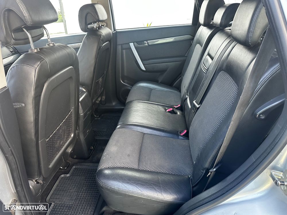 Chevrolet Captiva 2.0 VCDi Seven 7L - 10