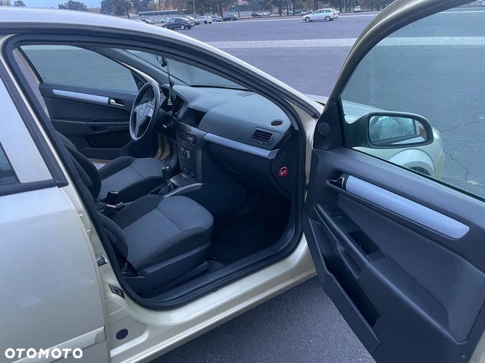 Opel Astra - 13