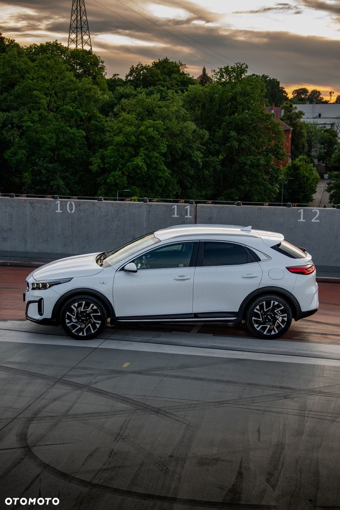 Kia XCeed 1.5 T-GDI M - 11