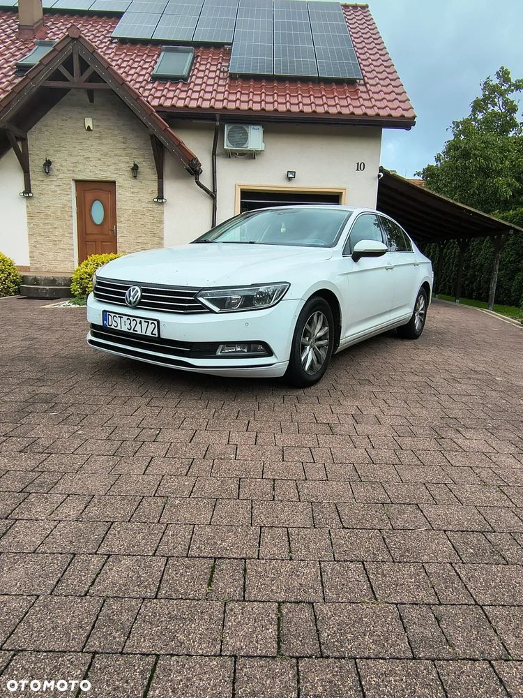 Volkswagen Passat - 6
