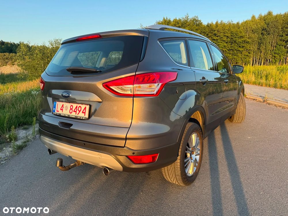 Ford Kuga 2.0 TDCi 4x4 Titanium - 23