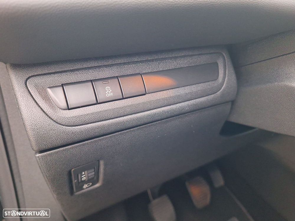 Peugeot 208 1.4 HDi Active - 15