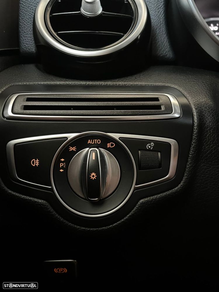 Mercedes-Benz C 220 d AMG Line - 22