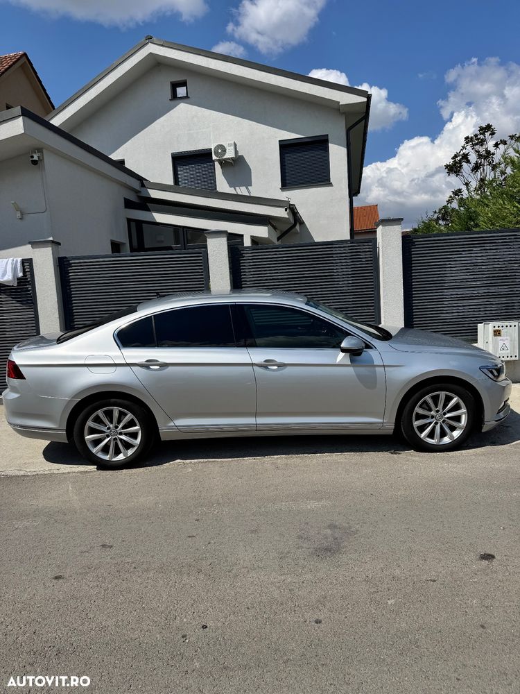 Volkswagen Passat 2.0 TDI DSG Highline - 16