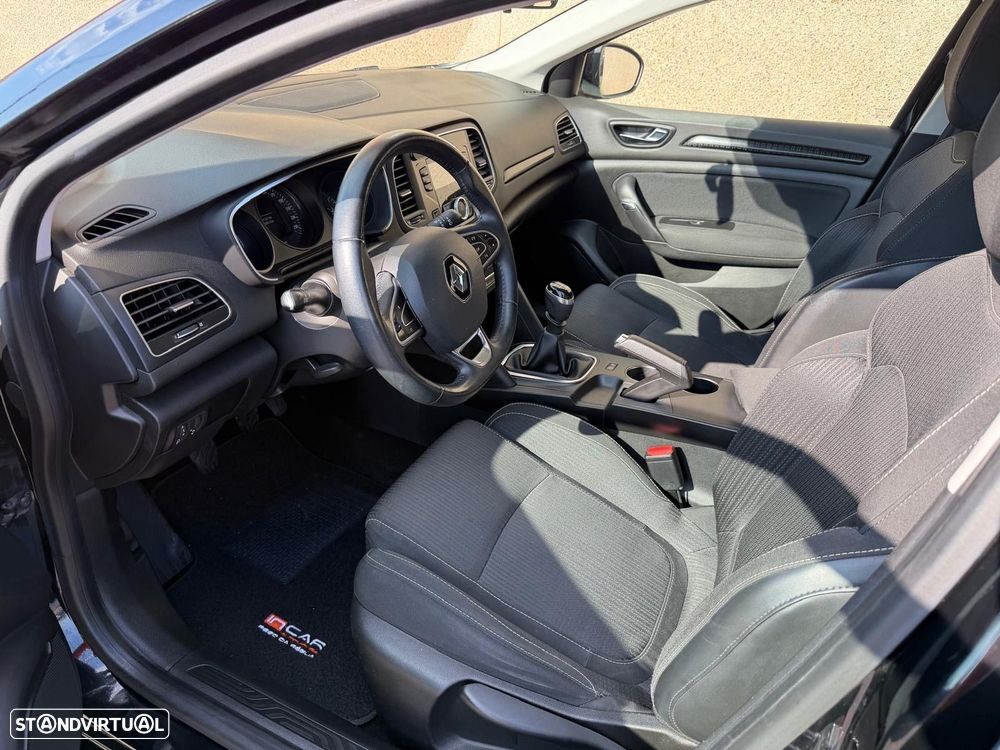 Renault Mégane 1.5 dCi Bose Edition - 5