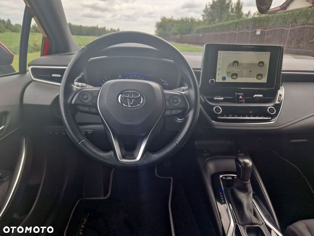 Toyota Corolla 1.8 Hybrid Comfort - 17