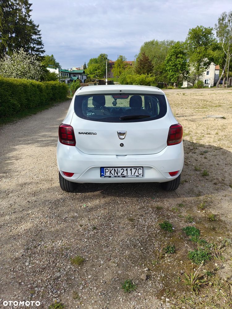 Dacia Sandero SCe 75 Essential - 4