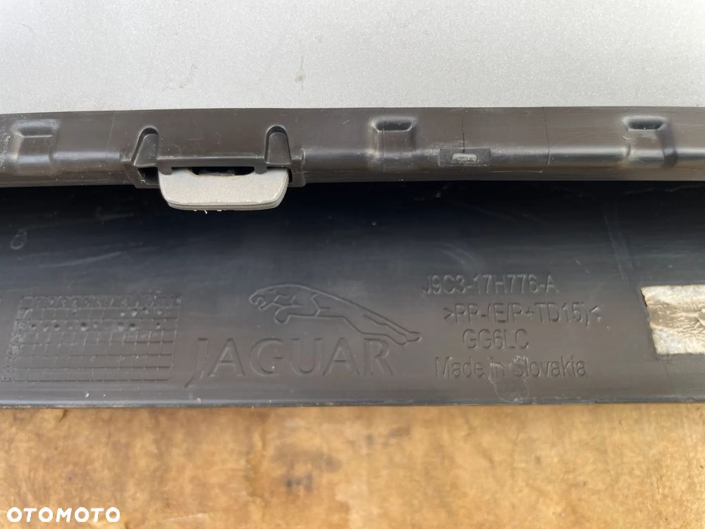 Jaguar E-Pace 18- Dokładka Tylnego Zderzaka Dyfuzor Tył J9C3-17F954-A J9C3-17F954-C J9C3-17H776-A - 4
