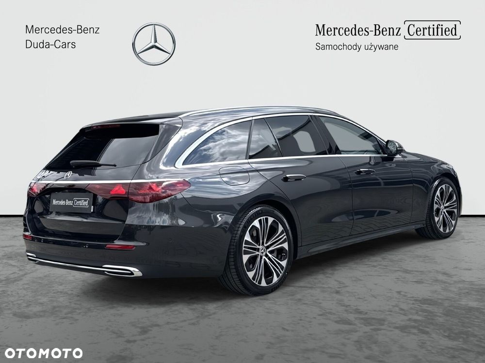 Mercedes-Benz Klasa E - 9