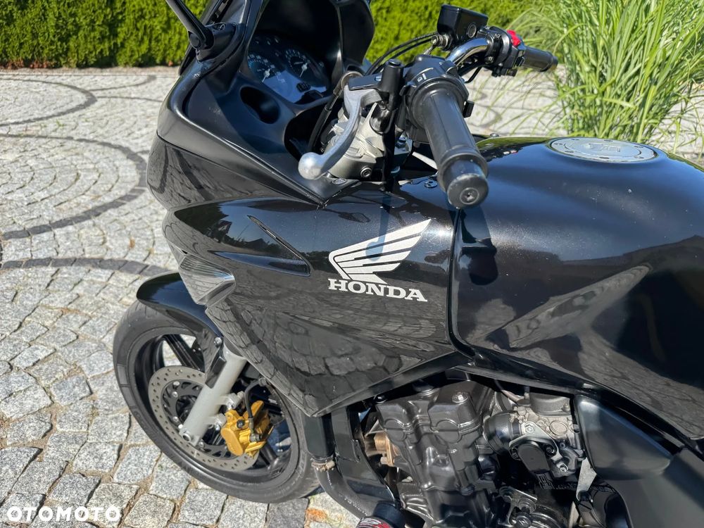 Honda CBF - 26
