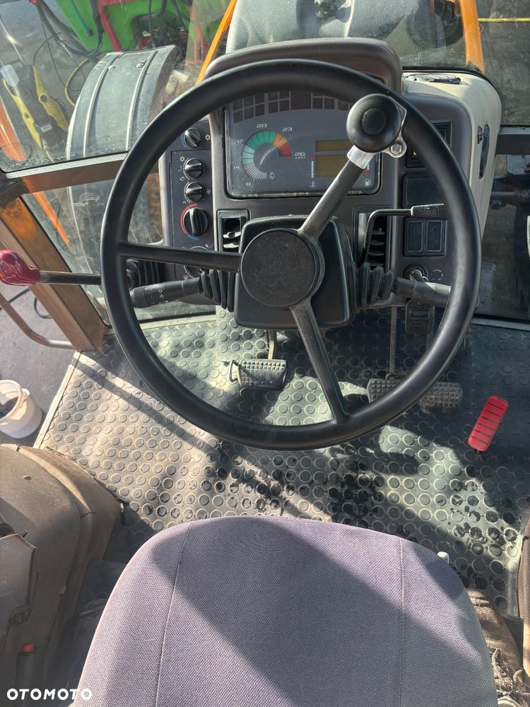 Renault ARES 620 RZ - 7