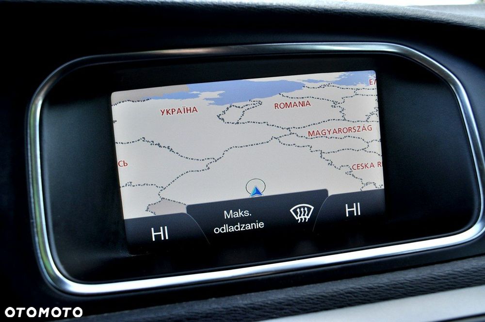 Volvo V40 D2 Momentum - 24