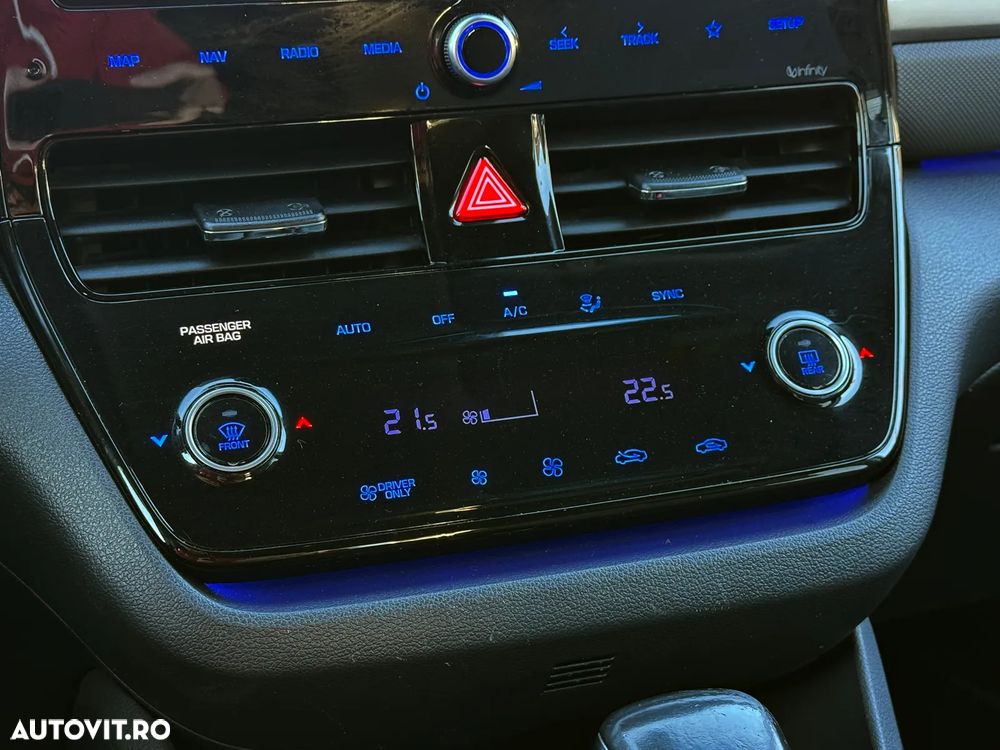 Hyundai IONIQ Plug-in-Hybrid 1.6 GDI Style - 13