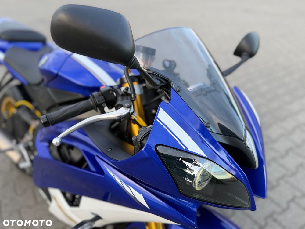 Yamaha R6 - 21