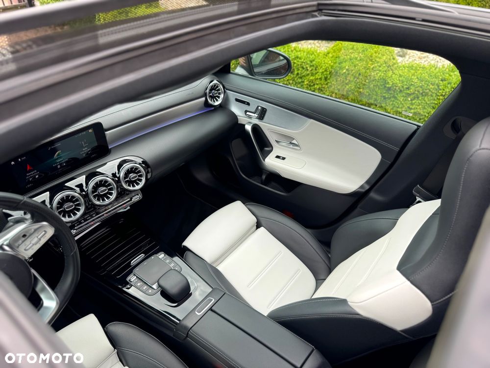 Mercedes-Benz CLA 200 AMG Line 7G-DCT - 5