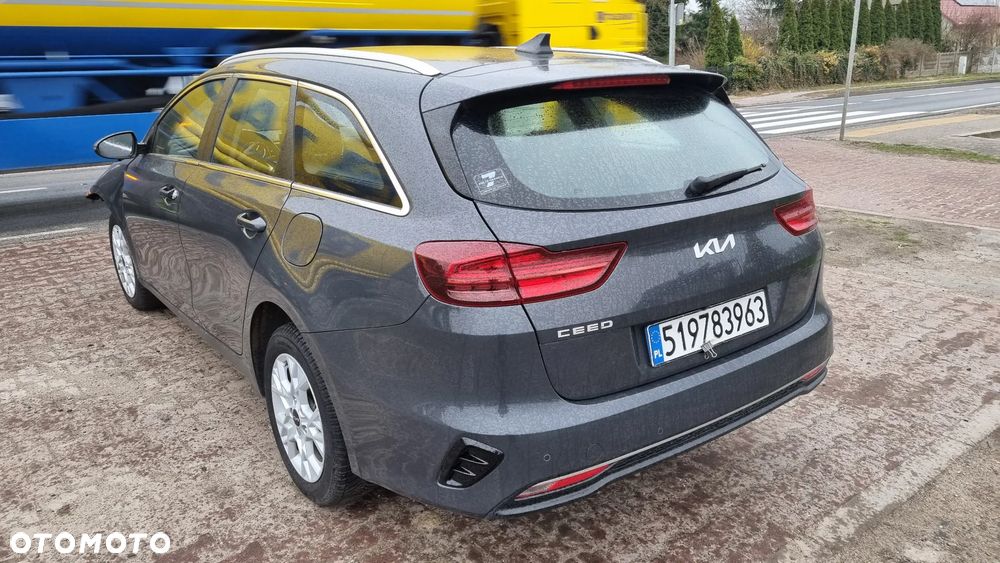 Kia Ceed 1.6 CRDi Eco-Dynamics+ (48V Mild-Hybrid) DCT7 GT Line - 10