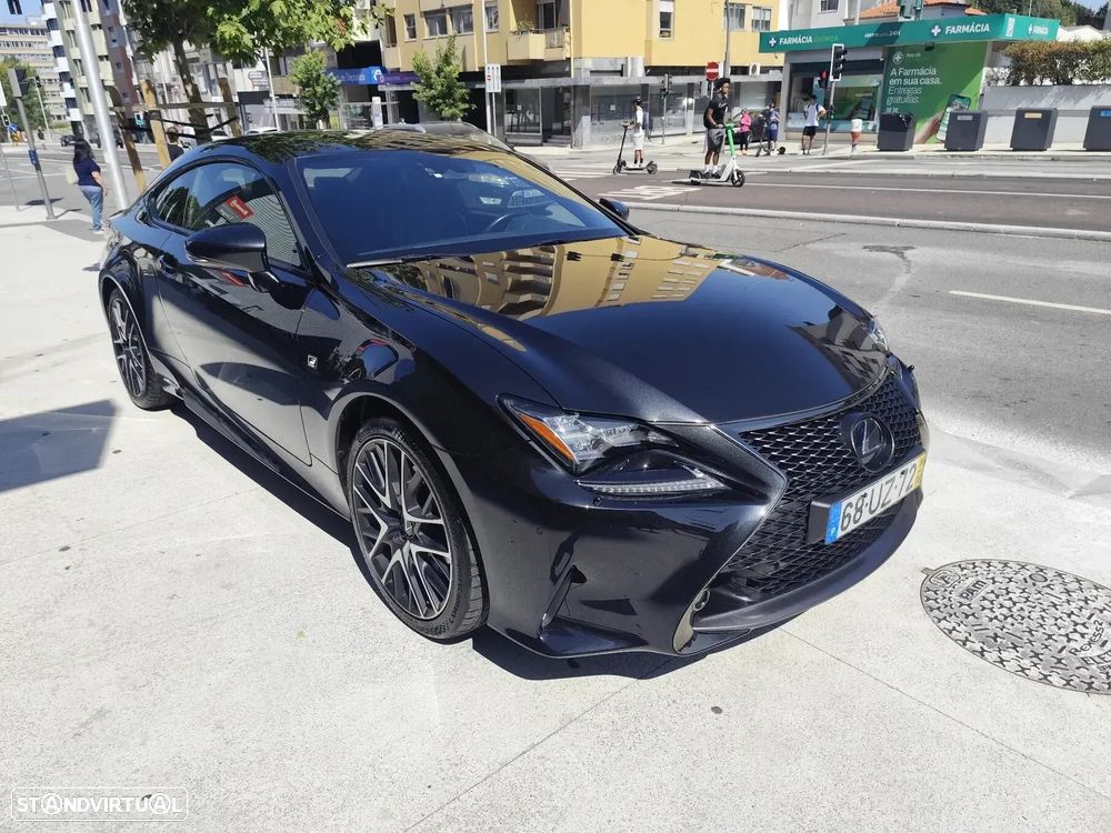 Lexus RC Black Edition — fotografia 2