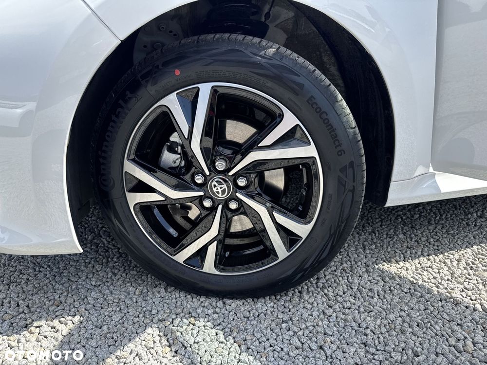 Toyota Yaris Hybrid 1.5 Style - 19