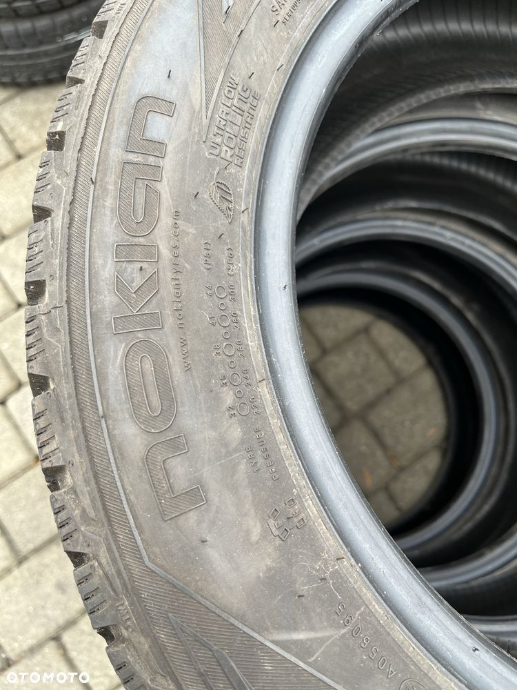Opony zimowe 175/65/15 Nokian Hakkapelitta - 3
