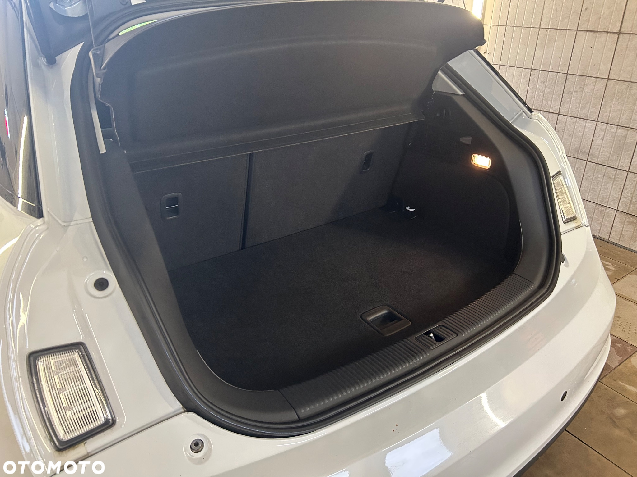Audi A1 1.2 TFSI Attraction - 25