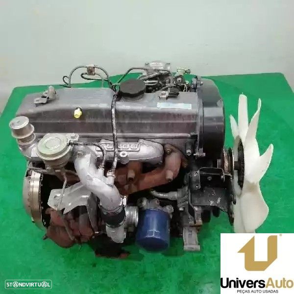 MOTOR COMPLETO MITSUBISHI MONTERO CANVAS TOP 1985 -4D55T - 2