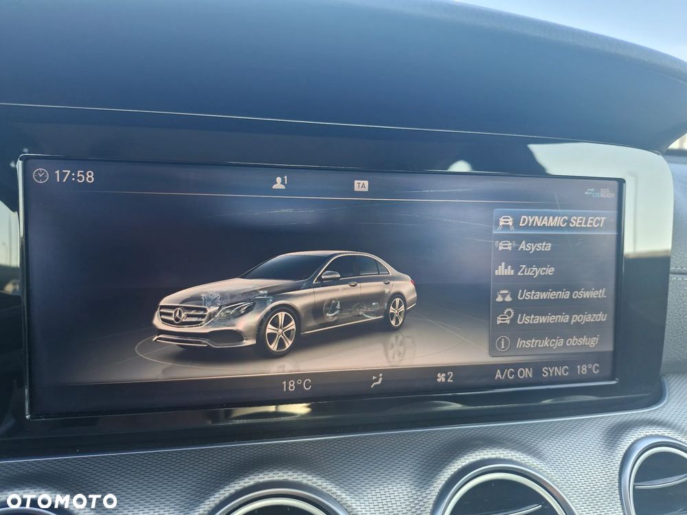 Mercedes-Benz Klasa E 220 d 4-Matic 9G-TRONIC - 9