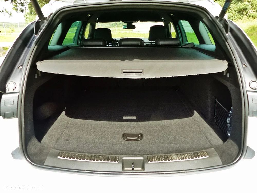 Opel Insignia 2.0 CDTI Business Elegance S&S - 10
