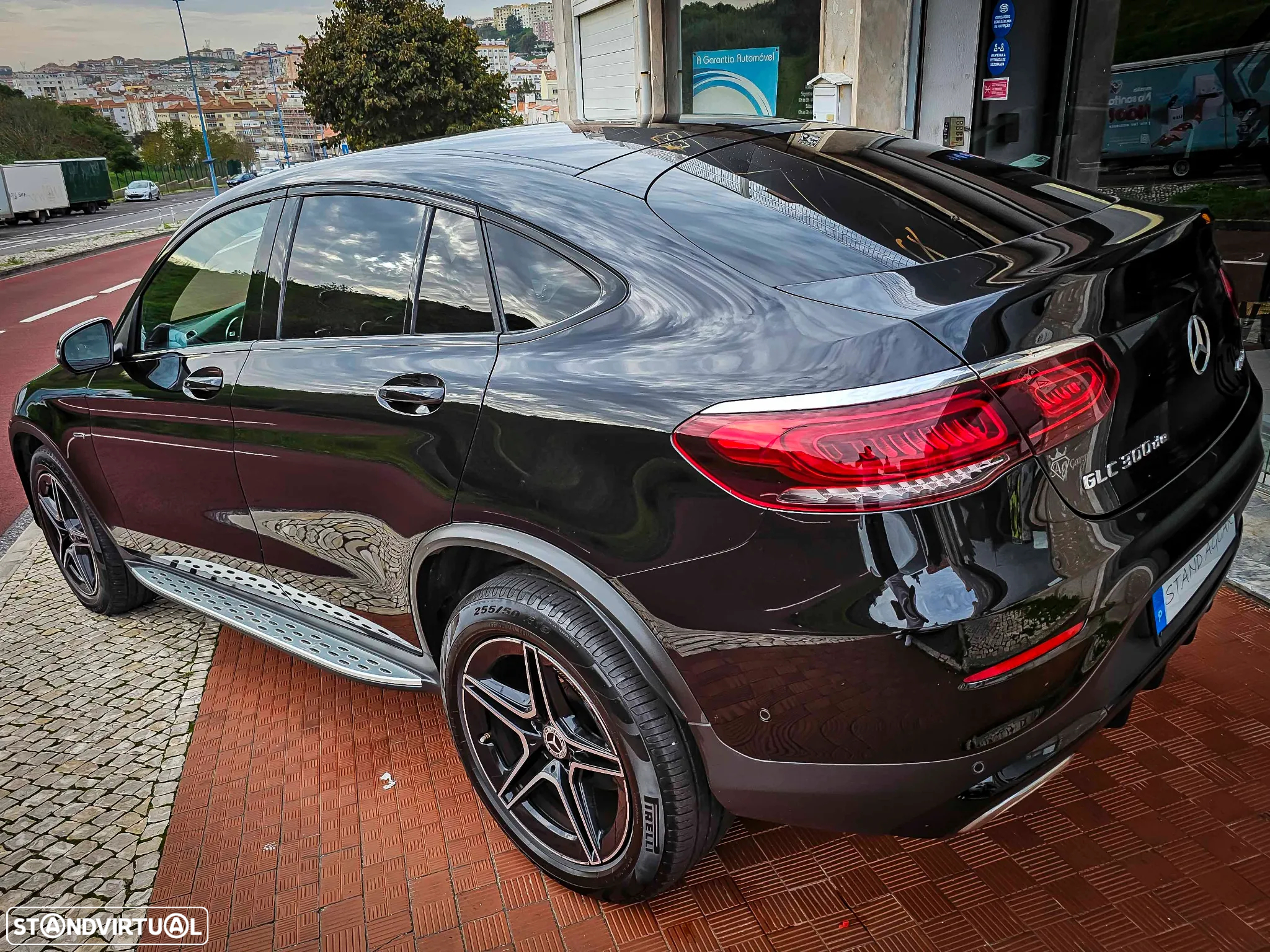 Mercedes-Benz GLC 300 de Coupé 4Matic - 12