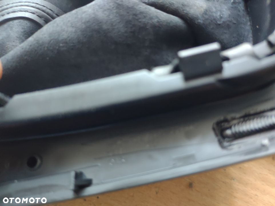 GAŁKA + MIESZEK LEWARKA ZMIANY BIEGÓW A3 8P LIFT 8P0864261T - 3