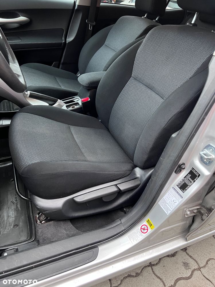 Toyota Auris - 17