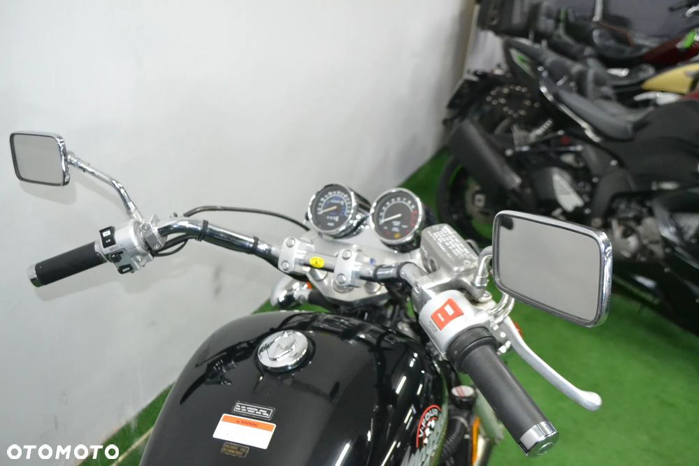 Honda VF - 4