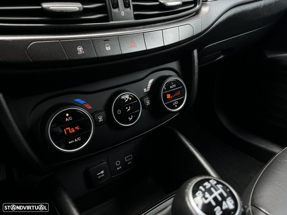 Fiat Tipo 1.4 T-Jet S-Design J18 - 17