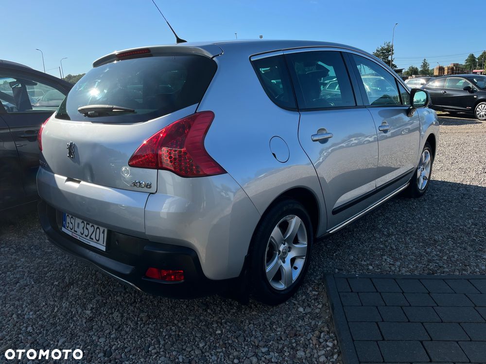 Peugeot 3008 HDi FAP 165 Automatik Platinum - 4