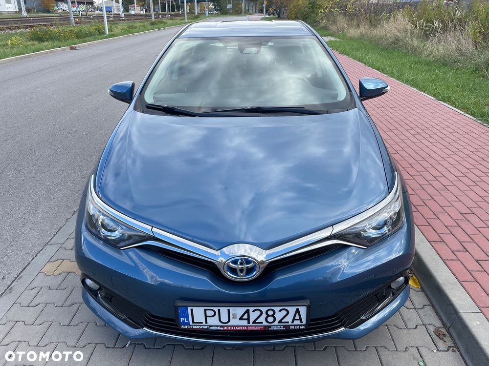 Toyota Auris - 11
