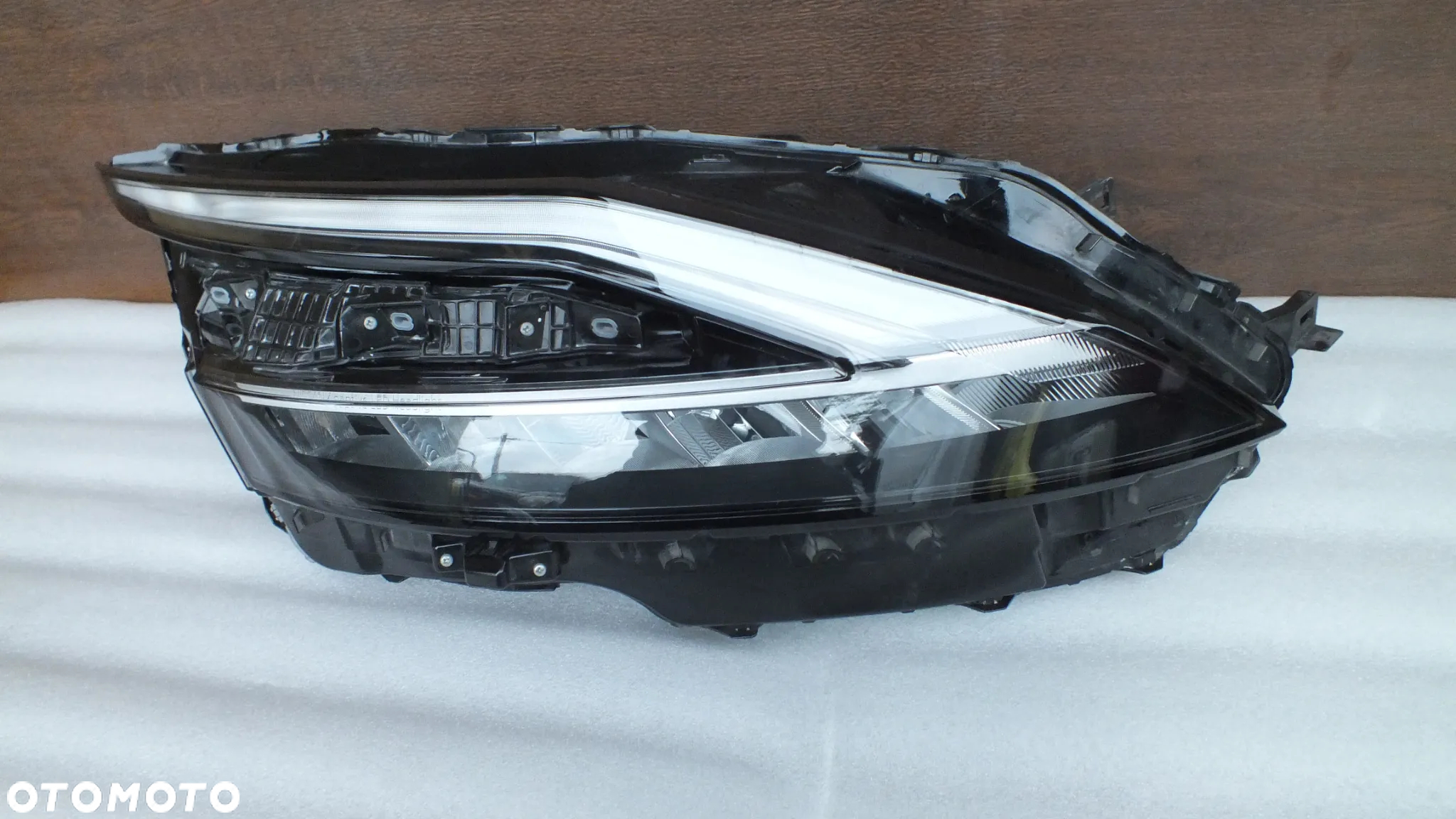 Lampa przednia prawa Nissan Qashqai III Fulled - 6
