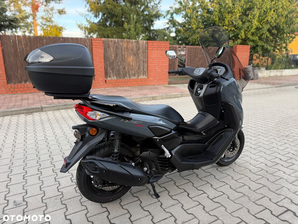 Yamaha NMAX - 12