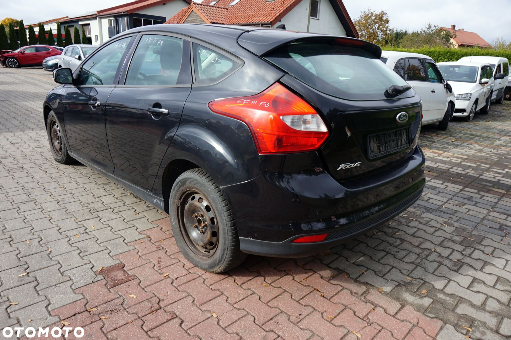 FORD FOCUS III MK3 5D HB 2012 FB 1.0 12V M2DA 100KM B5/IB5 4.25 CZARNY PANTHER na części - 3