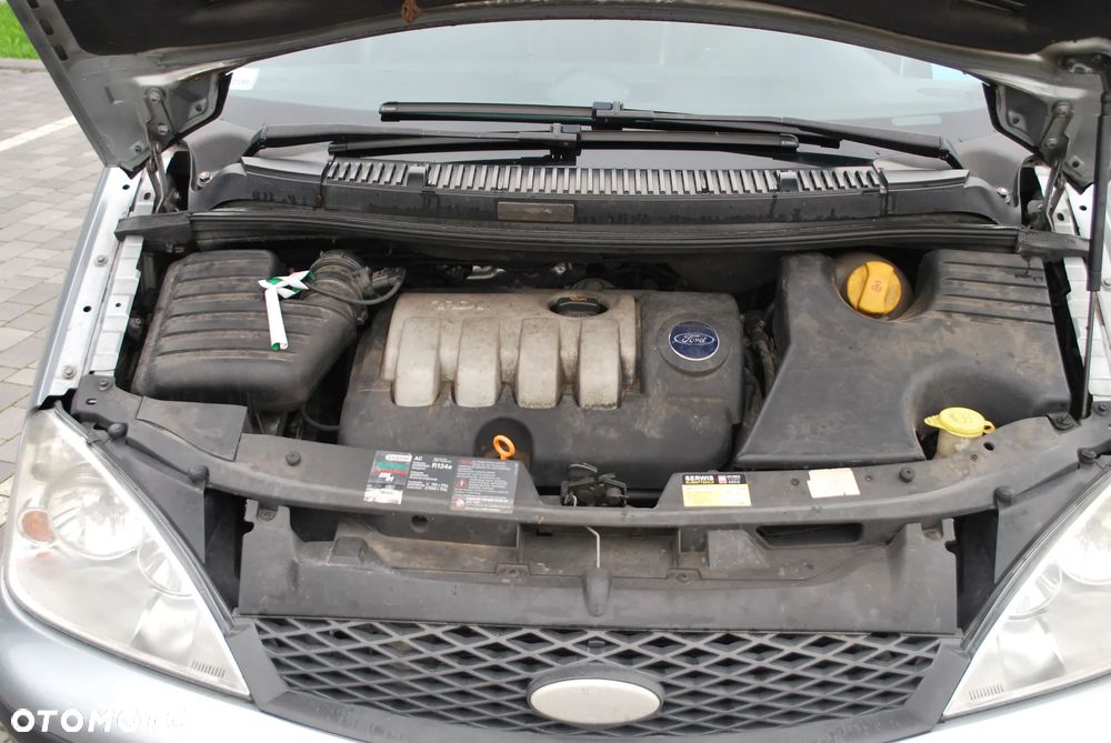 Ford Galaxy - 20