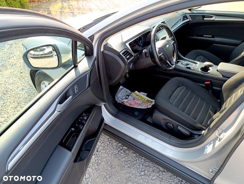 Ford Mondeo 2.0 EcoBlue Executive - 19