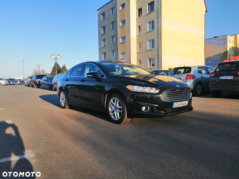 Ford Fusion - 2