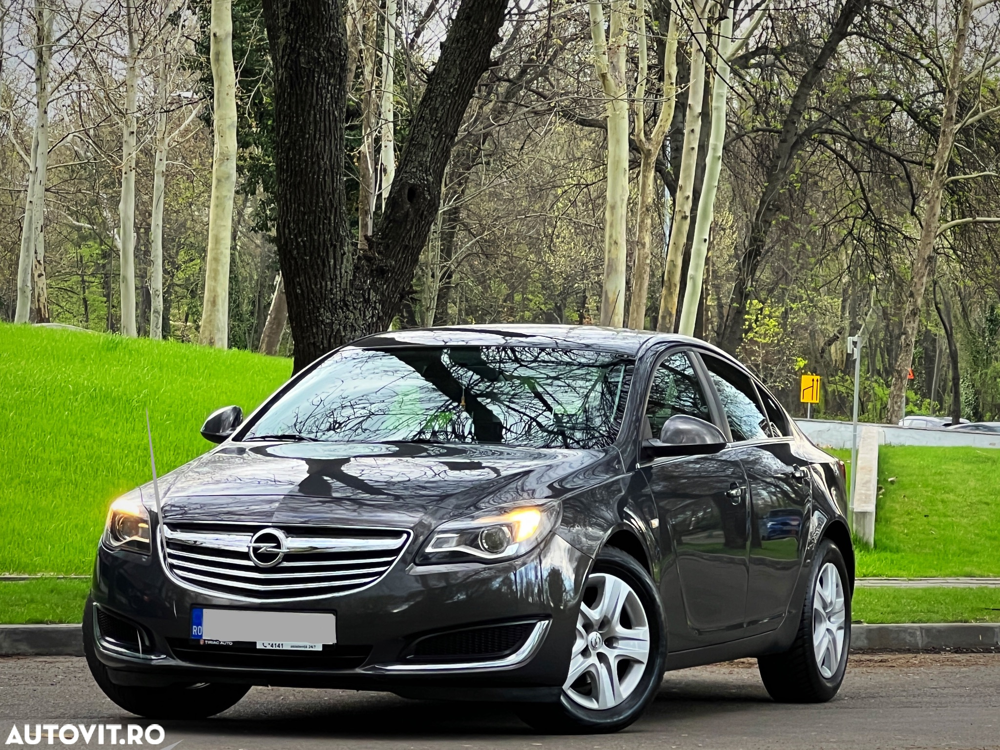 Opel Insignia 2.0 CDTI ECOFlex Edition - 2