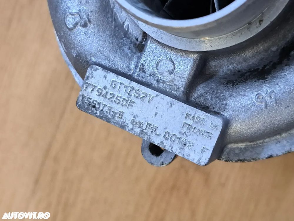 TURBOSUFLANTĂ / TURBINĂ Dreapta Originală BMW Seria 7 (E65/E66) 745d 4.4D V8 M67 - Cod 7794250 - 5