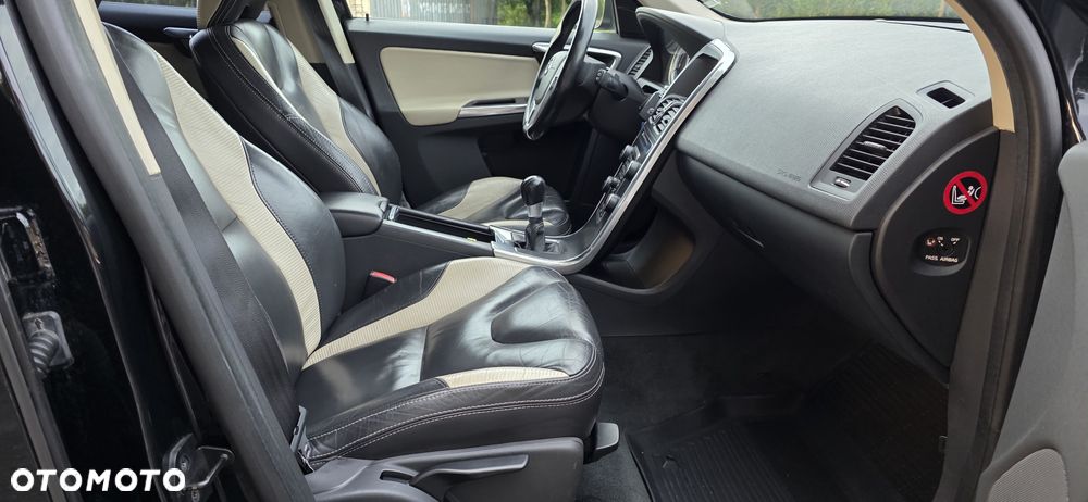 Volvo XC 60 D4 RDesign - 9