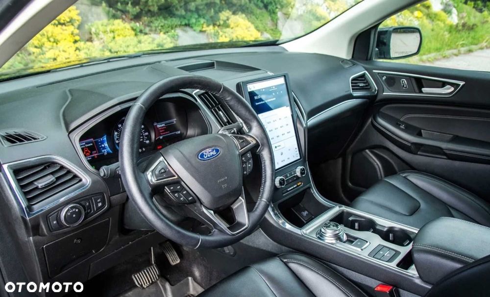 Ford Edge - 8