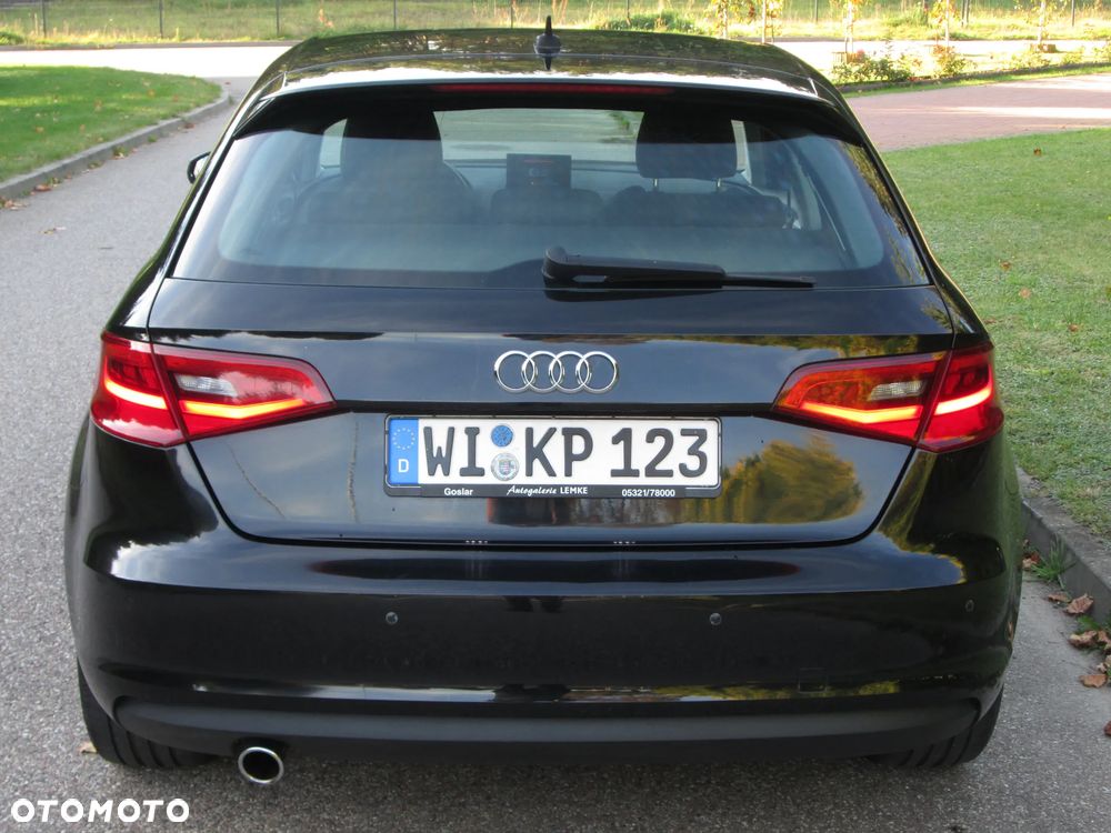 Audi A3 Sportback - 11